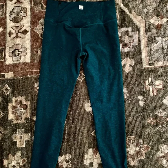 Vuori Leggings - Picture 3 of 5